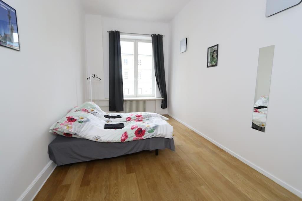 Fantastic Waw - Kp22 Room C Варшава Экстерьер фото